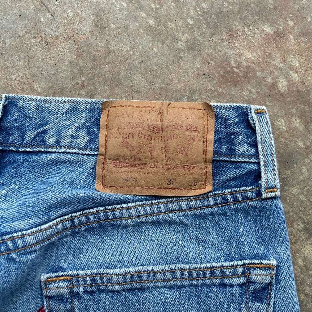 Vintage 90s Levis 501 Mens 30 (30x35) Light Wash Button Fly Jeans Made in USA - Picture 6 of 12